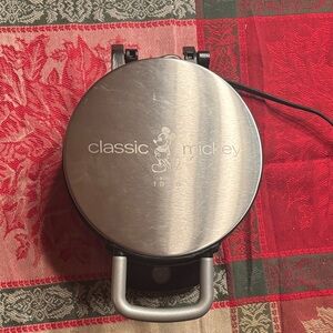 Disney Classic Mickey Waffle Maker - Silver and Black